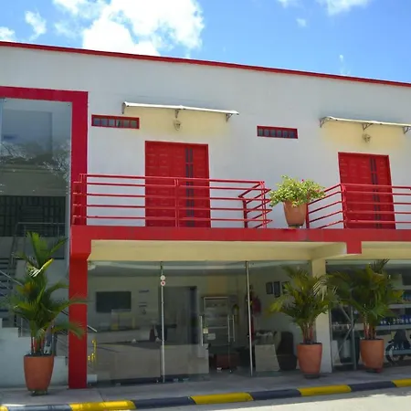 Hotel El Bosque *